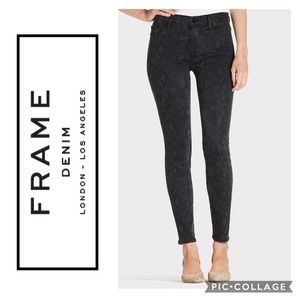 Frame Denim | Tonal Python Print Jeans~26